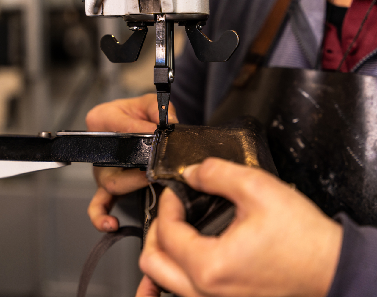 Reparatie van een wandelschoen